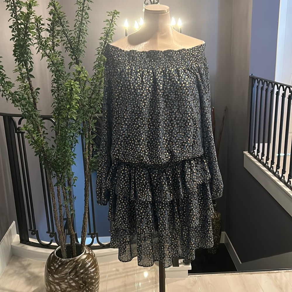 Micheal by Micheal Kors Off shoulder mini dress